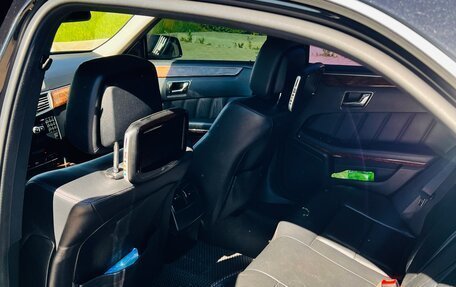 Mercedes-Benz E-Класс, 2011 год, 1 427 000 рублей, 13 фотография