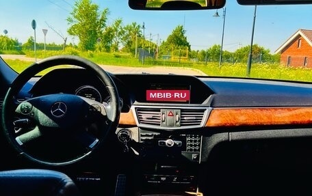 Mercedes-Benz E-Класс, 2011 год, 1 427 000 рублей, 11 фотография