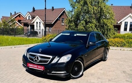 Mercedes-Benz E-Класс, 2011 год, 1 427 000 рублей, 9 фотография