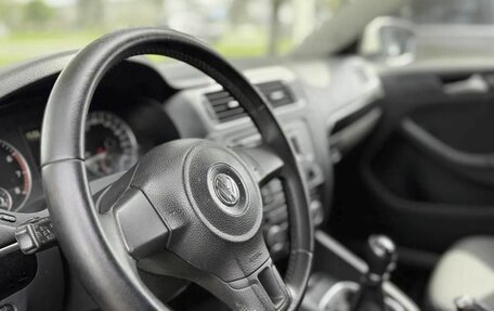 Volkswagen Jetta VI, 2014 год, 995 000 рублей, 13 фотография