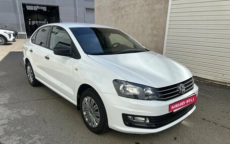 Volkswagen Polo VI (EU Market), 2017 год, 1 090 000 рублей, 3 фотография
