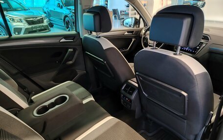 Volkswagen Tiguan II, 2019 год, 2 916 000 рублей, 8 фотография