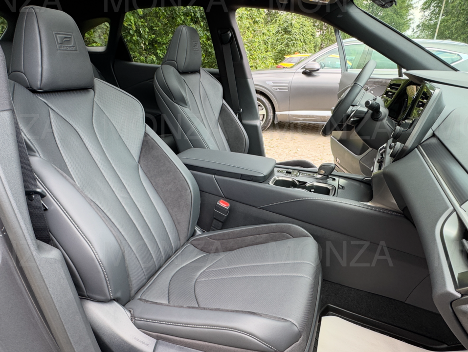 Lexus RX IV рестайлинг, 2026 год, 12 650 000 рублей, 24 фотография
