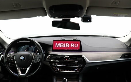 BMW 5 серия, 2018 год, 3 490 000 рублей, 8 фотография