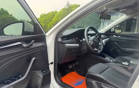 Skoda Octavia IV, 2023 год, 2 030 000 рублей, 5 фотография