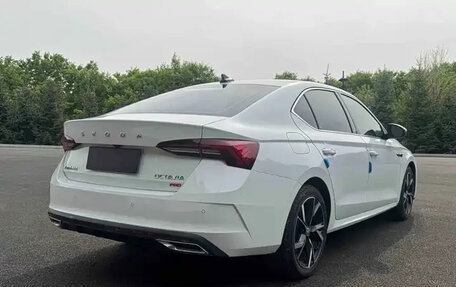 Skoda Octavia IV, 2023 год, 2 030 000 рублей, 4 фотография