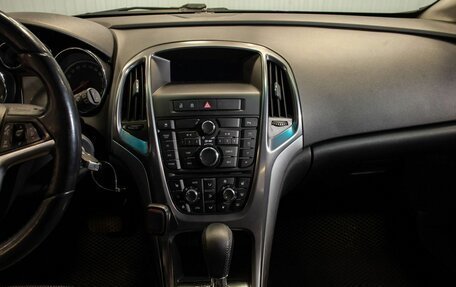 Opel Astra J, 2011 год, 650 000 рублей, 26 фотография