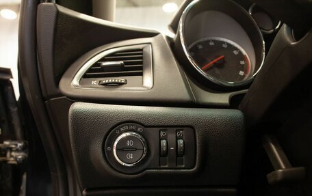 Opel Astra J, 2011 год, 650 000 рублей, 32 фотография