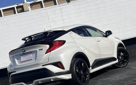 Toyota C-HR I рестайлинг, 2023 год, 2 090 000 рублей, 4 фотография