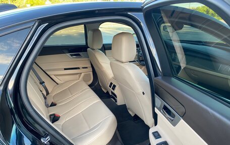 Jaguar XF II, 2016 год, 1 800 000 рублей, 16 фотография