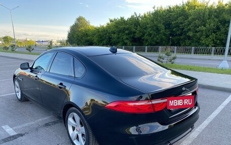 Jaguar XF II, 2016 год, 1 800 000 рублей, 8 фотография