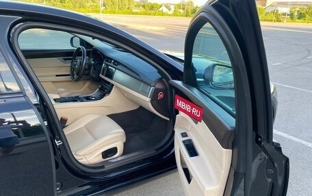 Jaguar XF II, 2016 год, 1 800 000 рублей, 15 фотография