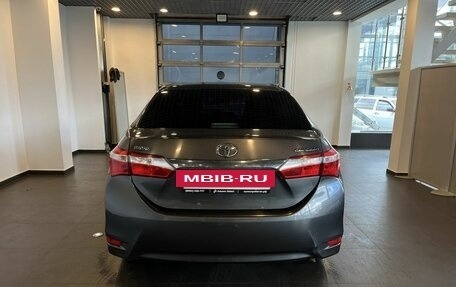 Toyota Corolla, 2013 год, 1 050 000 рублей, 4 фотография