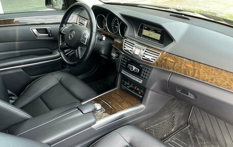 Mercedes-Benz E-Класс, 2014 год, 1 990 000 рублей, 4 фотография