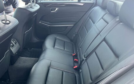 Mercedes-Benz E-Класс, 2014 год, 1 990 000 рублей, 10 фотография