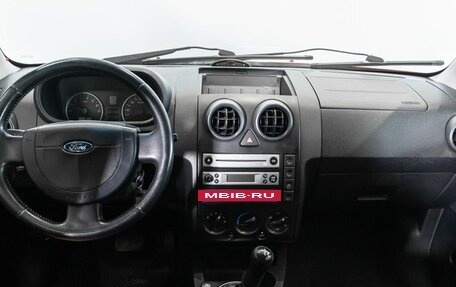 Ford Fusion I, 2005 год, 360 000 рублей, 6 фотография