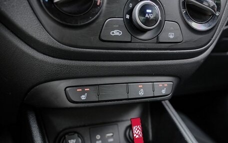 Hyundai Solaris II рестайлинг, 2018 год, 1 067 000 рублей, 10 фотография