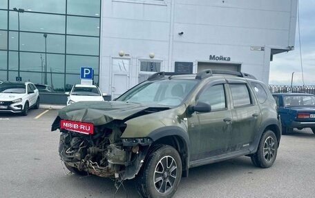 Renault Duster I рестайлинг, 2017 год, 499 000 рублей, 3 фотография