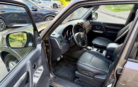 Mitsubishi Pajero IV, 2014 год, 2 650 000 рублей, 9 фотография