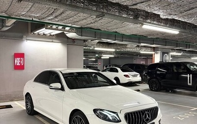 Mercedes-Benz E-Класс, 2018 год, 2 600 000 рублей, 1 фотография