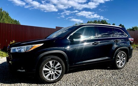 Toyota Highlander III, 2014 год, 2 990 000 рублей, 7 фотография