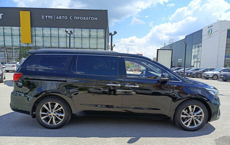 KIA Carnival III, 2020 год, 2 810 000 рублей, 5 фотография