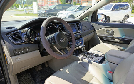 KIA Carnival III, 2020 год, 2 810 000 рублей, 20 фотография