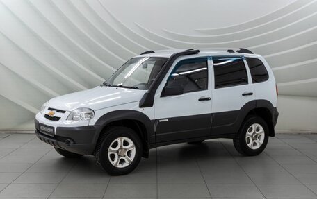 Chevrolet Niva I рестайлинг, 2014 год, 648 000 рублей, 3 фотография