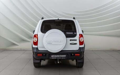 Chevrolet Niva I рестайлинг, 2014 год, 648 000 рублей, 6 фотография
