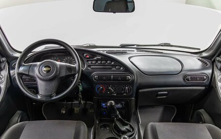 Chevrolet Niva I рестайлинг, 2014 год, 648 000 рублей, 13 фотография