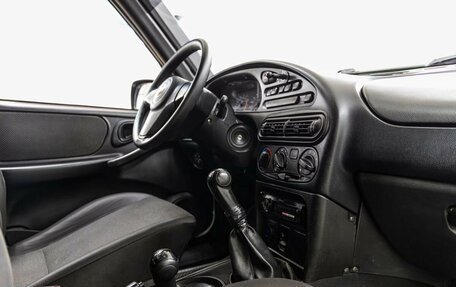 Chevrolet Niva I рестайлинг, 2014 год, 648 000 рублей, 29 фотография