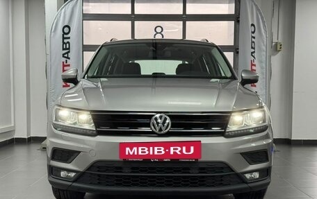 Volkswagen Tiguan II, 2020 год, 2 600 000 рублей, 4 фотография
