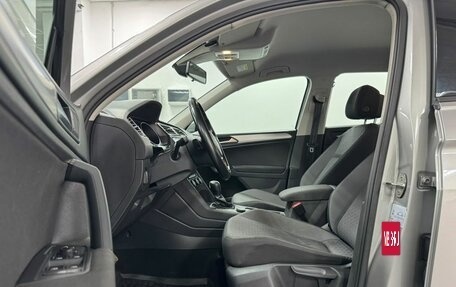 Volkswagen Tiguan II, 2020 год, 2 600 000 рублей, 10 фотография