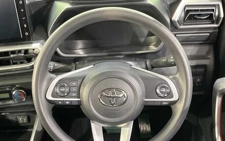 Toyota Raize I, 2021 год, 1 100 010 рублей, 9 фотография