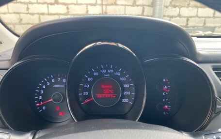 KIA Rio III рестайлинг, 2014 год, 640 000 рублей, 9 фотография