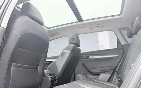 Skoda Karoq I, 2023 год, 1 990 000 рублей, 12 фотография