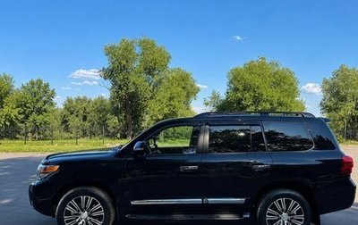Toyota Land Cruiser 200, 2013 год, 4 085 000 рублей, 1 фотография