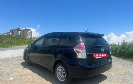 Toyota Prius Alpha I (ZVW40/41), 2016 год, 1 390 000 рублей, 13 фотография