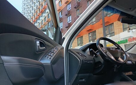 Hyundai ix35 I рестайлинг, 2015 год, 1 540 000 рублей, 8 фотография
