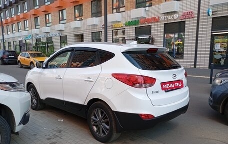 Hyundai ix35 I рестайлинг, 2015 год, 1 540 000 рублей, 2 фотография
