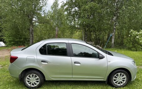 Renault Logan II, 2020 год, 1 000 000 рублей, 4 фотография