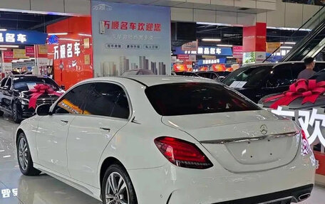 Mercedes-Benz C-Класс, 2019 год, 1 893 000 рублей, 3 фотография