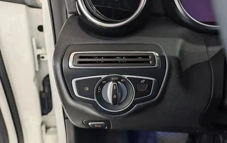 Mercedes-Benz C-Класс, 2019 год, 1 893 000 рублей, 9 фотография