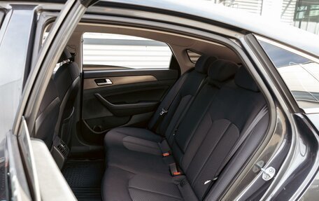 Hyundai Sonata VII, 2018 год, 1 595 000 рублей, 19 фотография