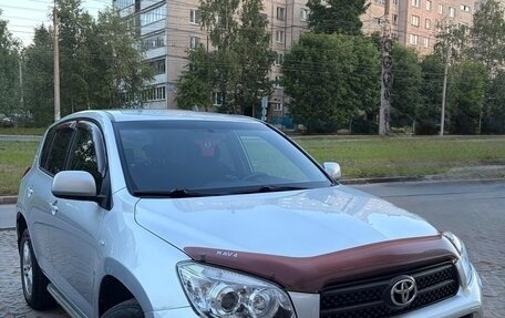 Toyota RAV4, 2007 год, 1 100 000 рублей, 2 фотография