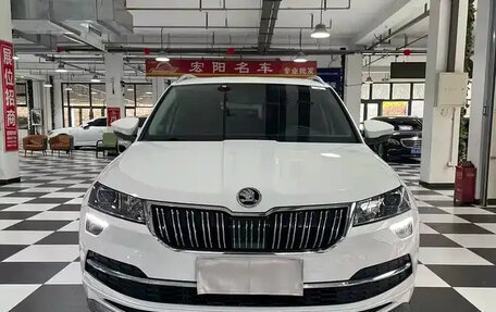 Skoda Karoq I, 2022 год, 1 920 000 рублей, 2 фотография