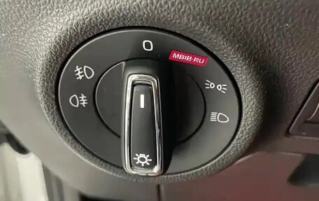 Skoda Karoq I, 2022 год, 1 920 000 рублей, 13 фотография