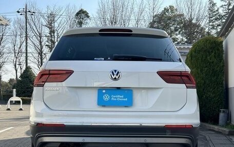 Volkswagen Tiguan II, 2017 год, 1 550 000 рублей, 4 фотография