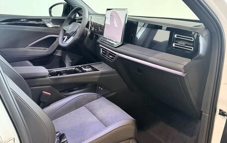 Volkswagen Tiguan, 2026 год, 4 600 000 рублей, 20 фотография