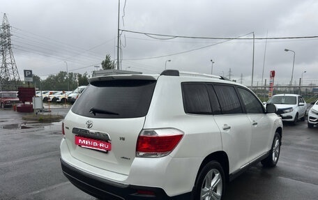 Toyota Highlander III, 2013 год, 2 079 000 рублей, 5 фотография